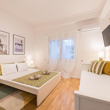 Apartment At Megaro Mousikis St Semi Basement 1Bed 2 Pers Athens Ngoại thất bức ảnh